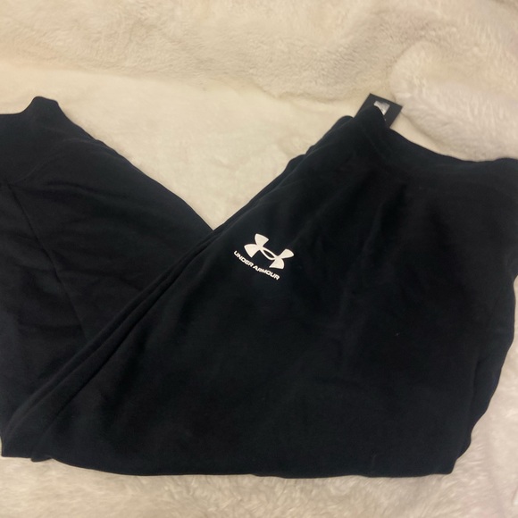 Last 1! NWT! Under Armour women’s UA Rival fleece joggers 2X black - Picture 2 of 7